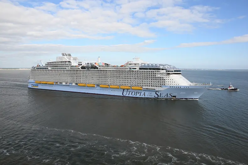 Ook de Utopia of the Seas is een van de grootste cruiseschepen ter wereld. © Royal Caribbean International