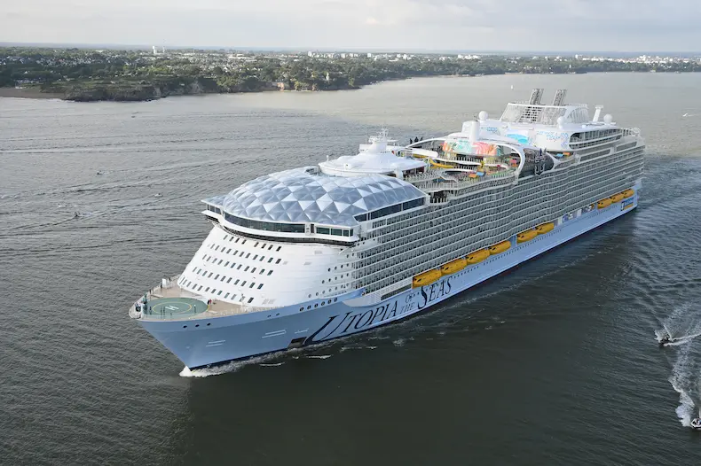 De Utopia of the Seas is het zesde cruiseschip in de Oasis-klasse. © Royal Caribbean International